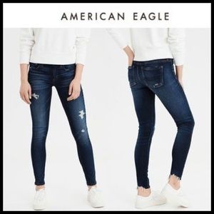 Womens American Eagle long Dark wash Jegging Jeans